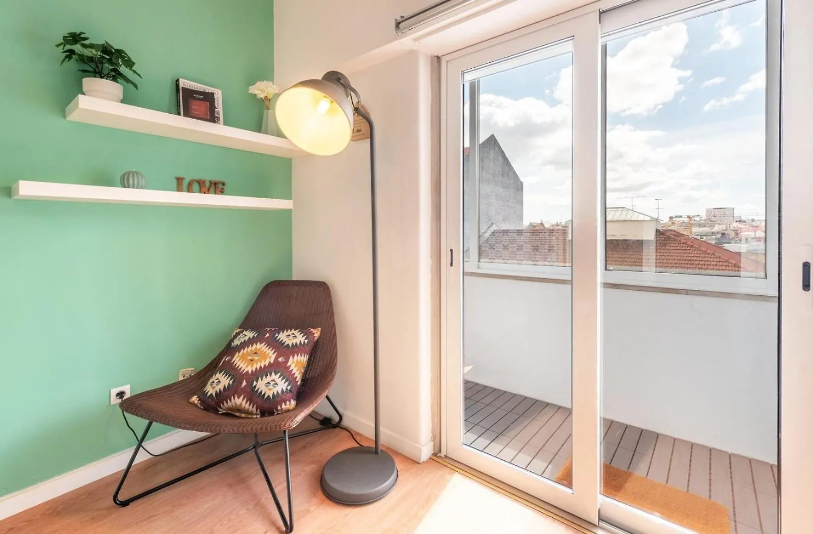 Guestready - Vibrant 2Br Apartment Lisboa