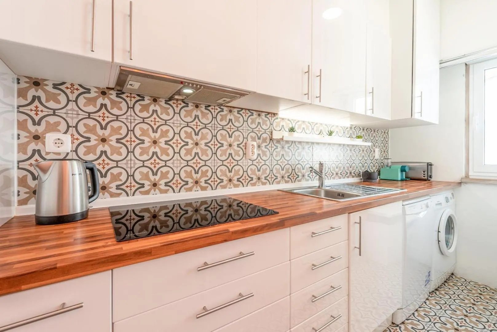 Guestready - Vibrant 2Br Apartment Лиссабон